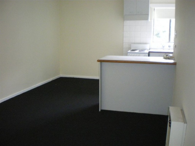 10/2B Nullawil Street, Springvale VIC 3171