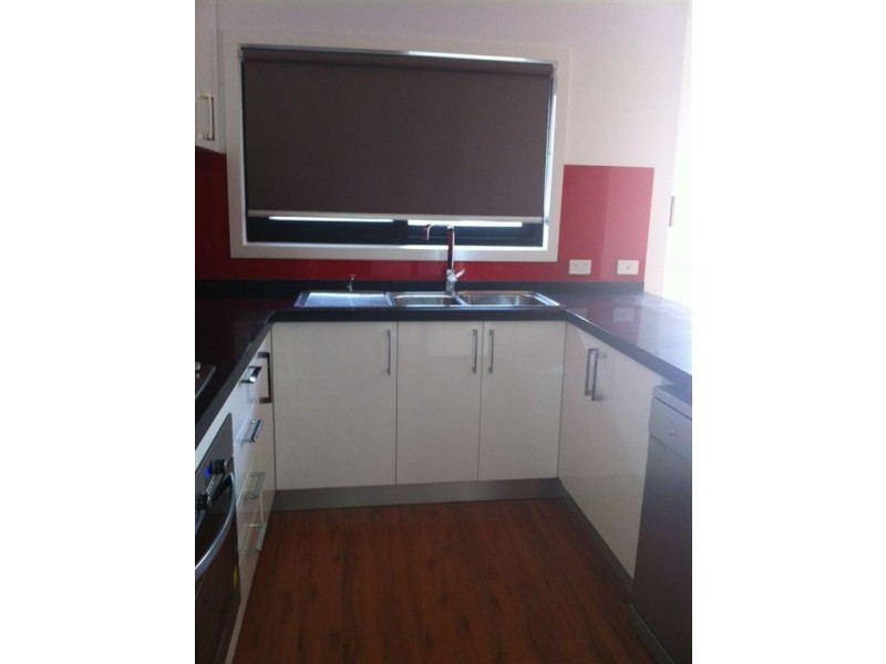 2/30B Oakes Avenue, Clayton South VIC 3169