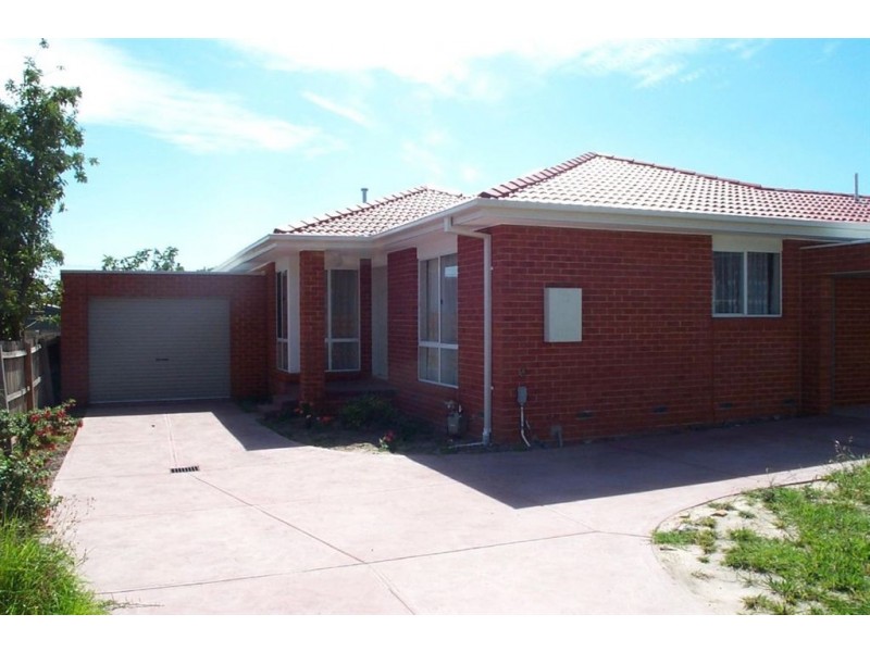 2/83 Kionga Street, Clayton VIC 3168