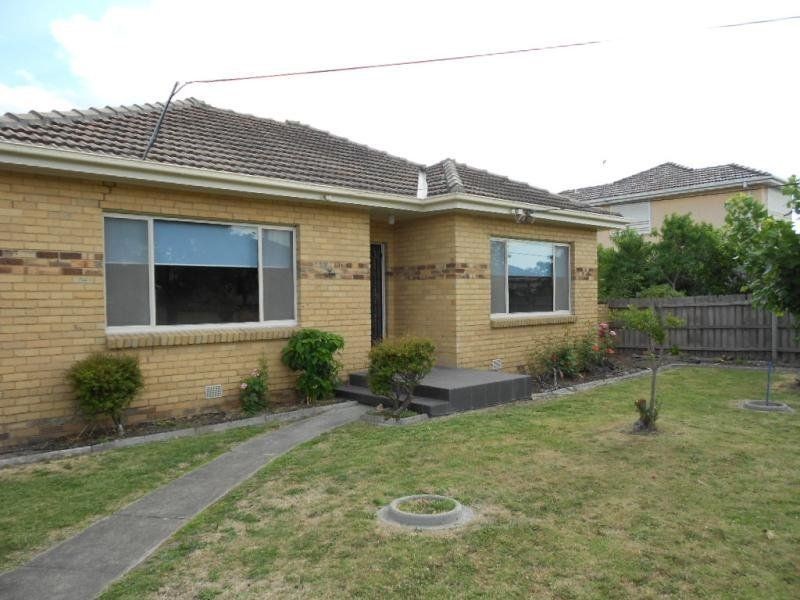 10 Dunstan Street, Clayton VIC 3168