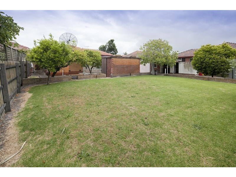 48 Bevan Avenue, Clayton South VIC 3169