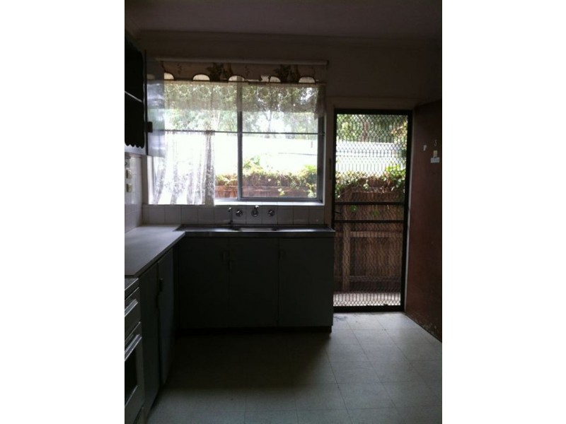 3/18 Dover Street, Oakleigh East VIC 3166