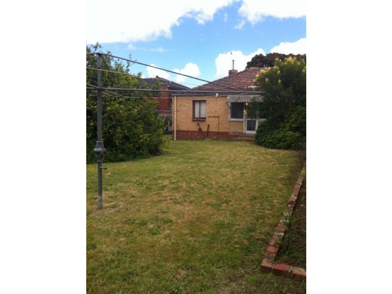 3/18 Dover Street, Oakleigh East VIC 3166