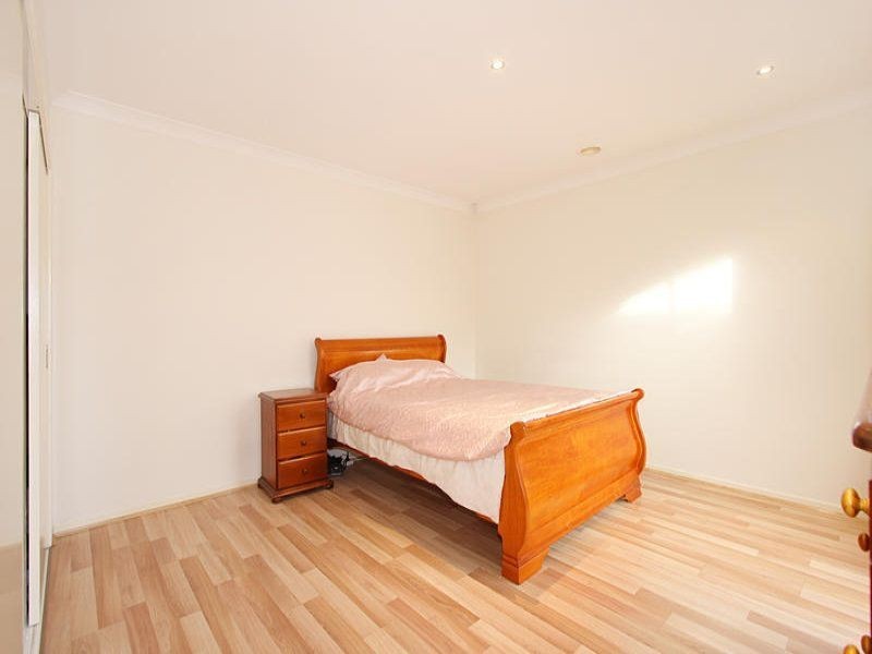 2/16 Mallawa Street, Clayton South VIC 3169