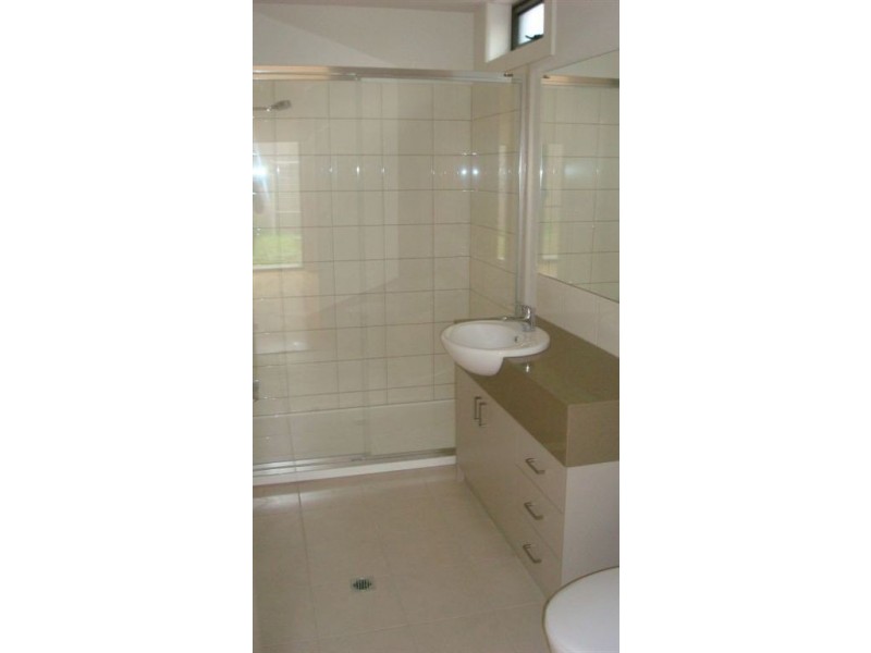 2/131 Clayton Road, Clayton VIC 3168