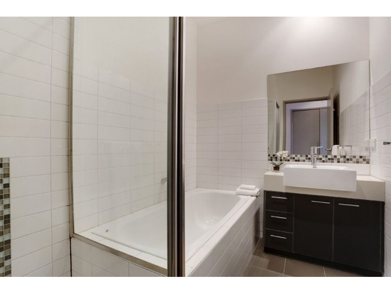 9/8-10 Browns Road, Clayton VIC 3168