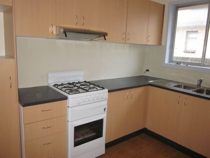 1/38 Oakes Avenue, Clayton South VIC 3169