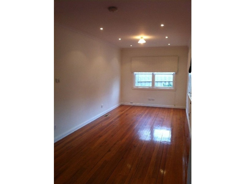1/9 Second Street, Clayton South VIC 3169