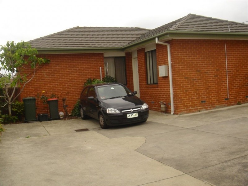 2/113 Clayton Road, Oakleigh East VIC 3166