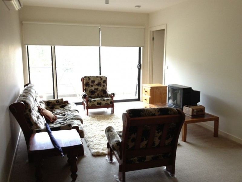 29/2 Greenfield Drive, Clayton VIC 3168