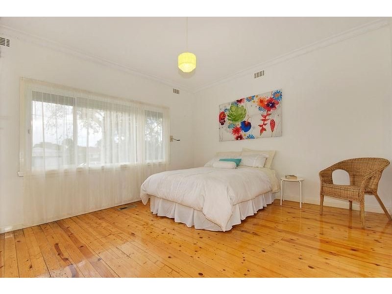 1/9 Third Street, Clayton VIC 3168