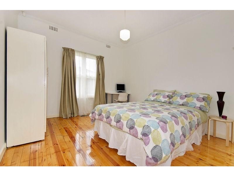 1/9 Third Street, Clayton VIC 3168