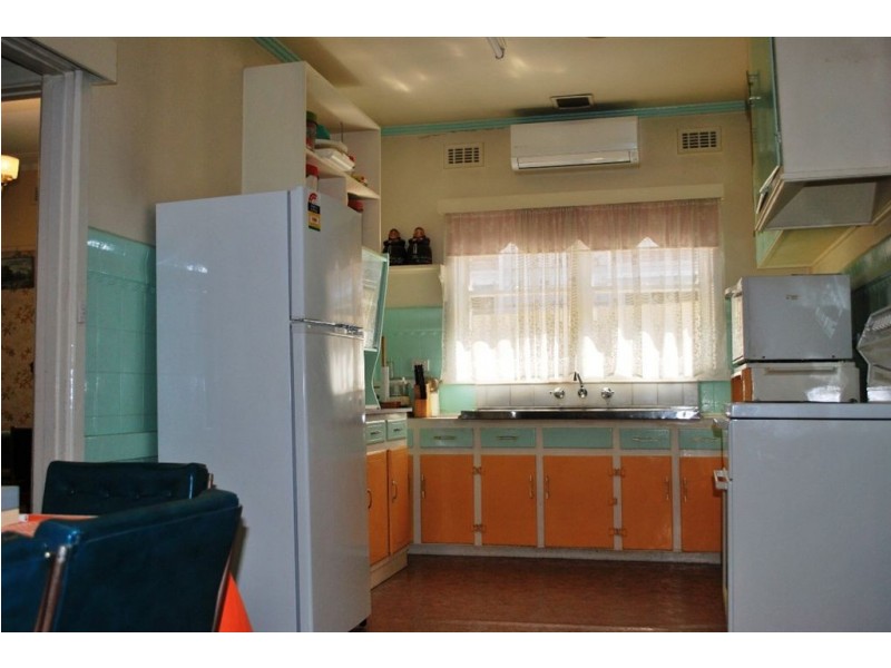 58 Scotsburn Avenue, Oakleigh South VIC 3167