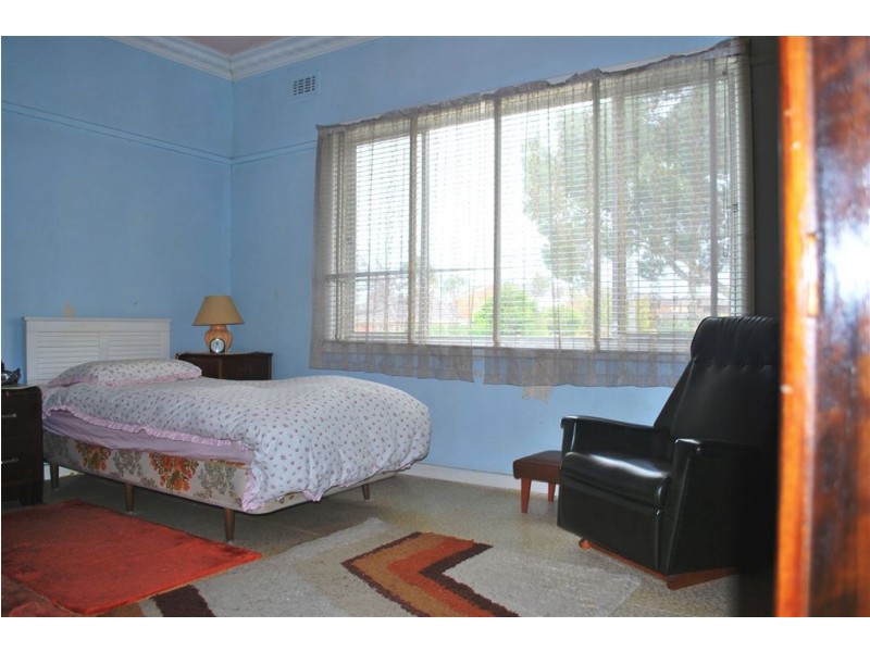 58 Scotsburn Avenue, Oakleigh South VIC 3167