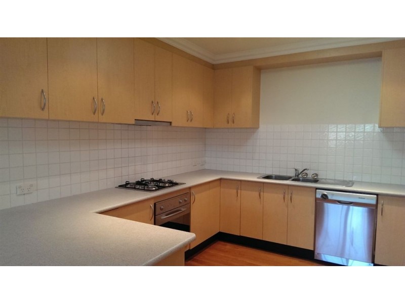 2/42 Browns Road, Clayton VIC 3168