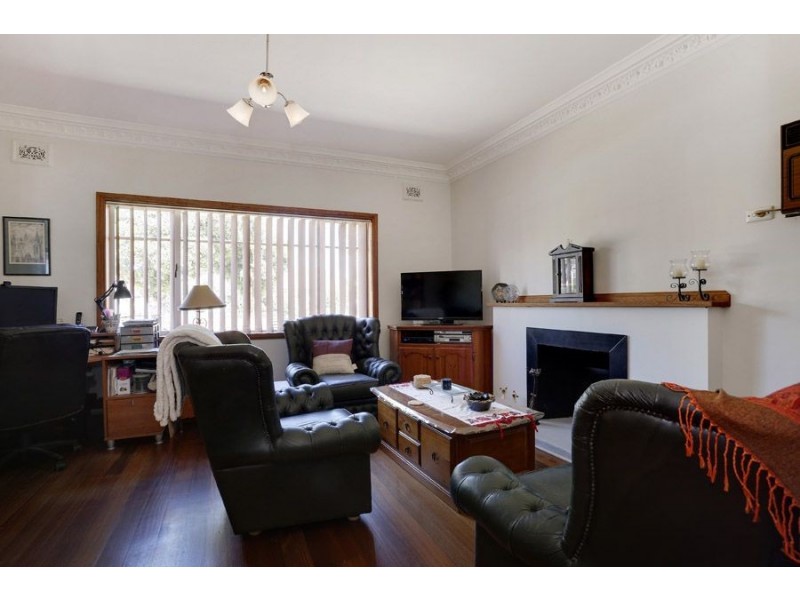 5 Kimbarra Street, Clayton South VIC 3169