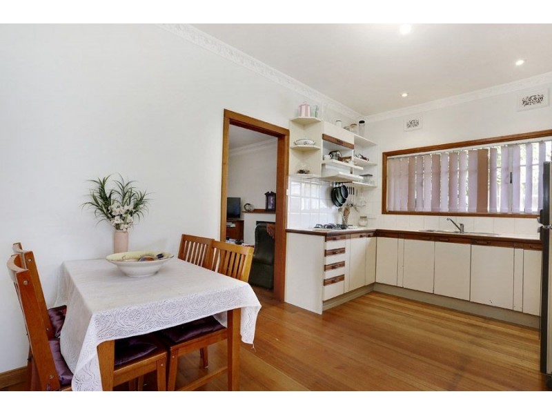 5 Kimbarra Street, Clayton South VIC 3169