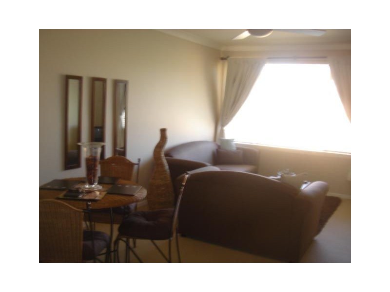 5/5 Burns Avenue, Clayton South VIC 3169