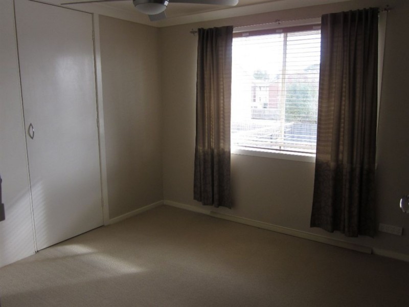 5/5 Burns Avenue, Clayton South VIC 3169