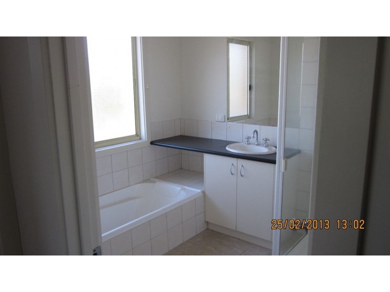 2/12 Fortuna Street, Clayton VIC 3168