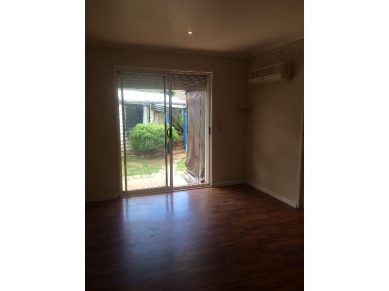 4 Luton Place, Clayton South VIC 3169