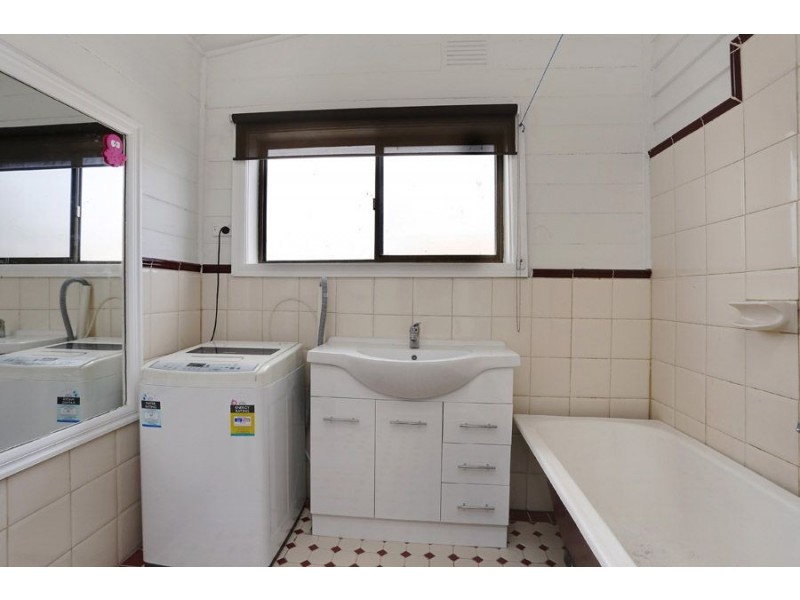 1/1256 Centre Road, Clayton VIC 3168