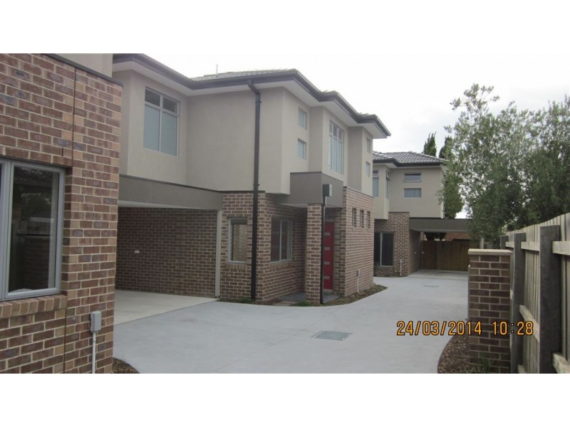 2/98 Kanooka Grove, Clayton VIC 3168
