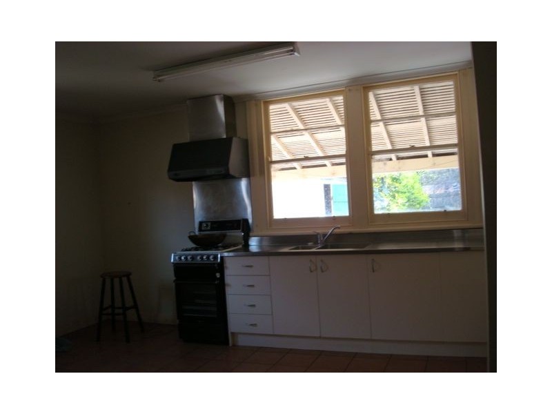 7 Rosebank Avenue, Clayton South VIC 3169