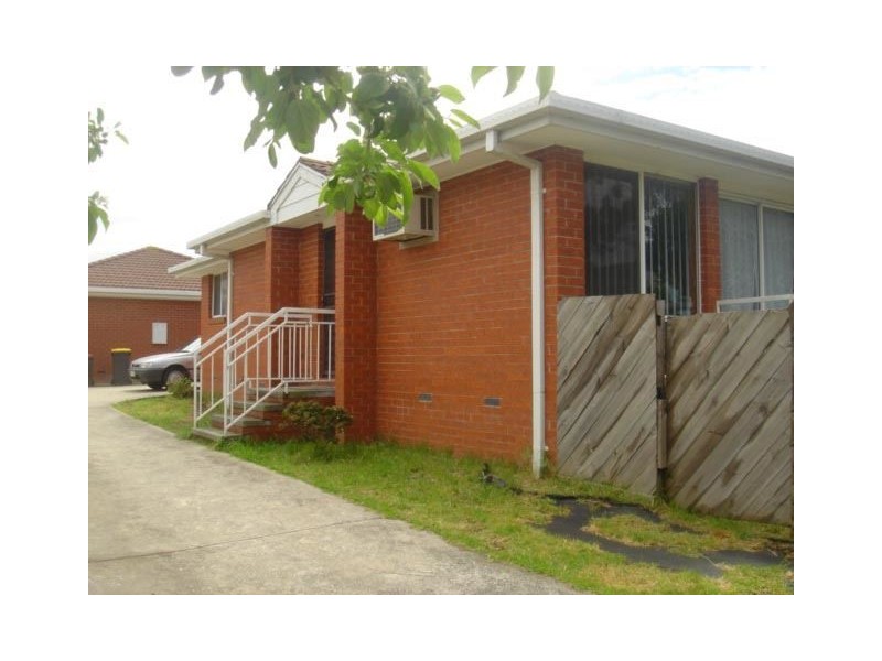 1/33 Sarton Road, Clayton VIC 3168