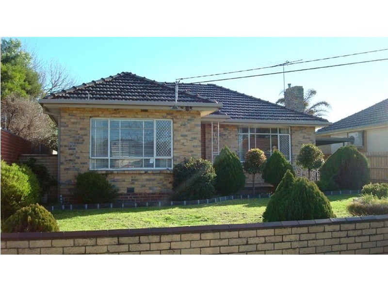 1 Barton Road, Clayton South VIC 3169