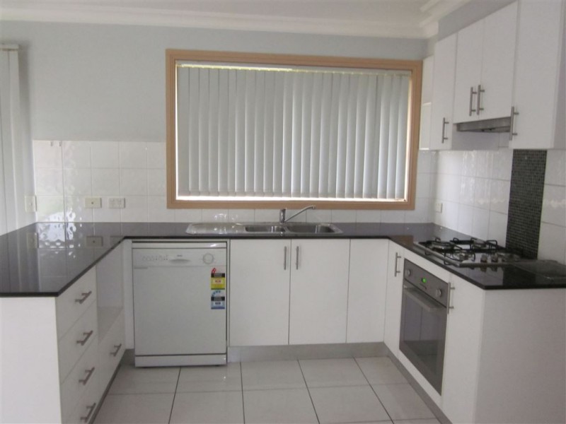 2/23 McMillan Street, Clayton VIC 3168