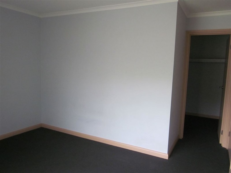 2/23 McMillan Street, Clayton VIC 3168