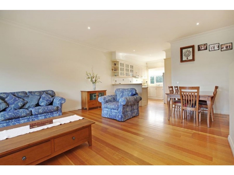 41 Carinish Road, Clayton VIC 3168