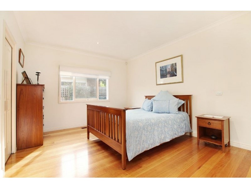 41 Carinish Road, Clayton VIC 3168