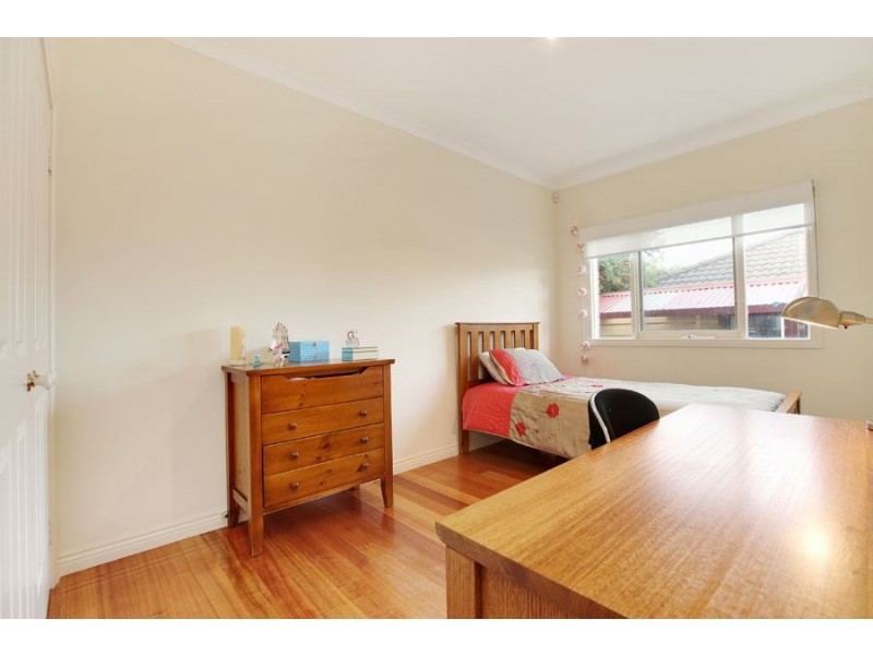 41 Carinish Road, Clayton VIC 3168