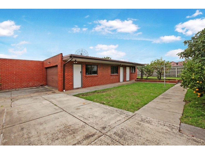 23 Lillian Street, Clayton VIC 3168