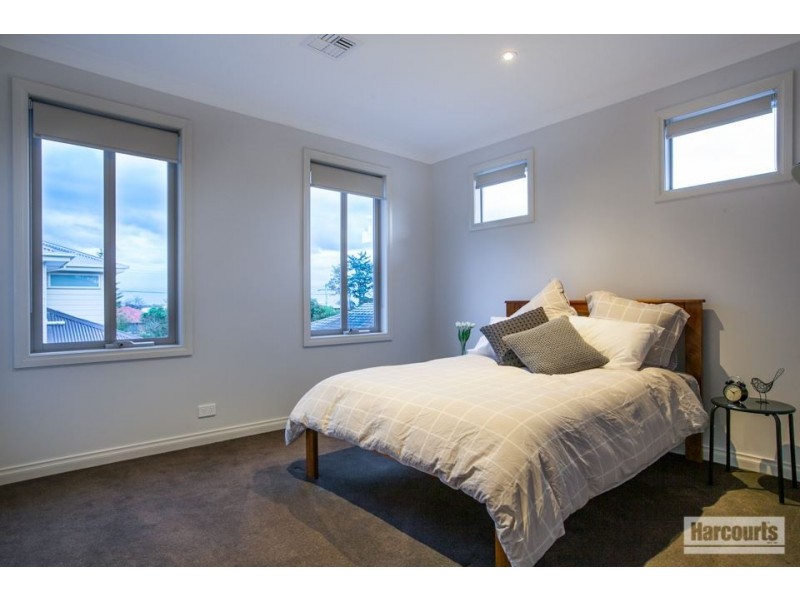 2/15 Grandview Avenue, Mulgrave VIC 3170