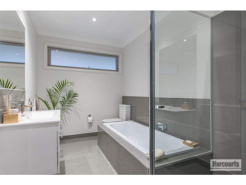 2/15 Grandview Avenue, Mulgrave VIC 3170