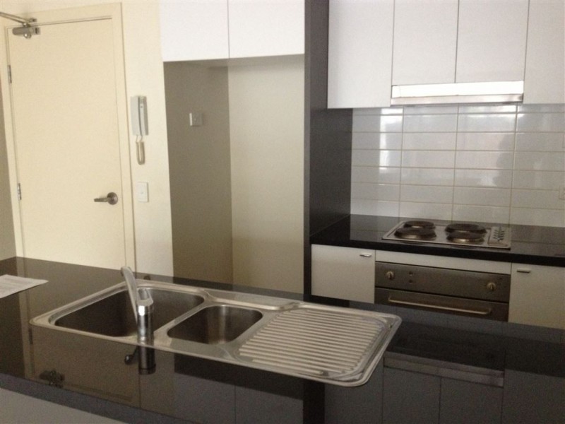 5/1 Greenfield Drive, Clayton VIC 3168