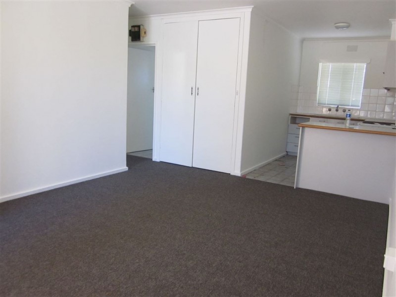 5/2B Nullawil Street, Springvale VIC 3171