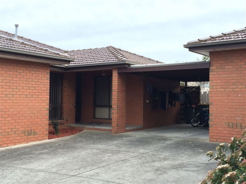 2/17 Dover Street, Oakleigh East VIC 3166