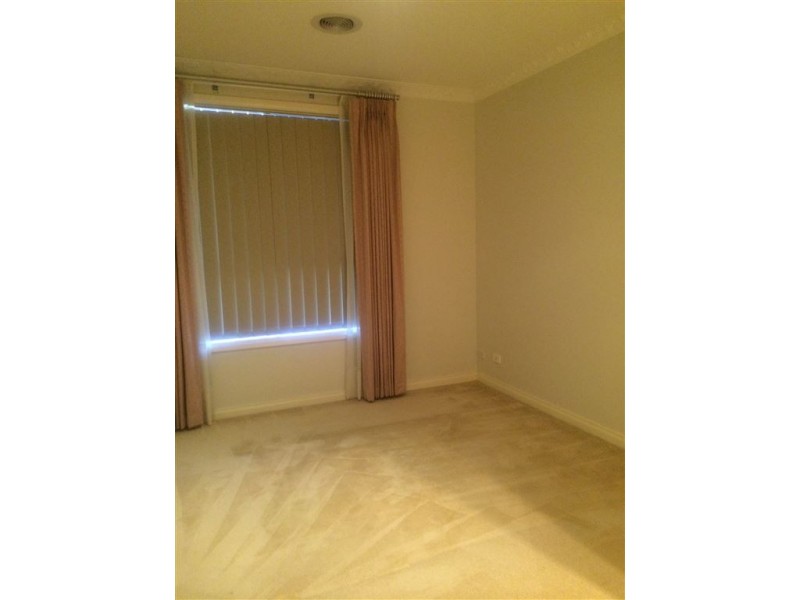 2/73 Jaguar Drive, Clayton VIC 3168