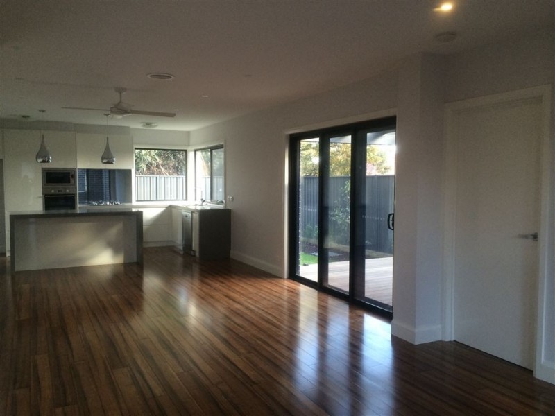 2/40 Thompson Street, Clayton VIC 3168