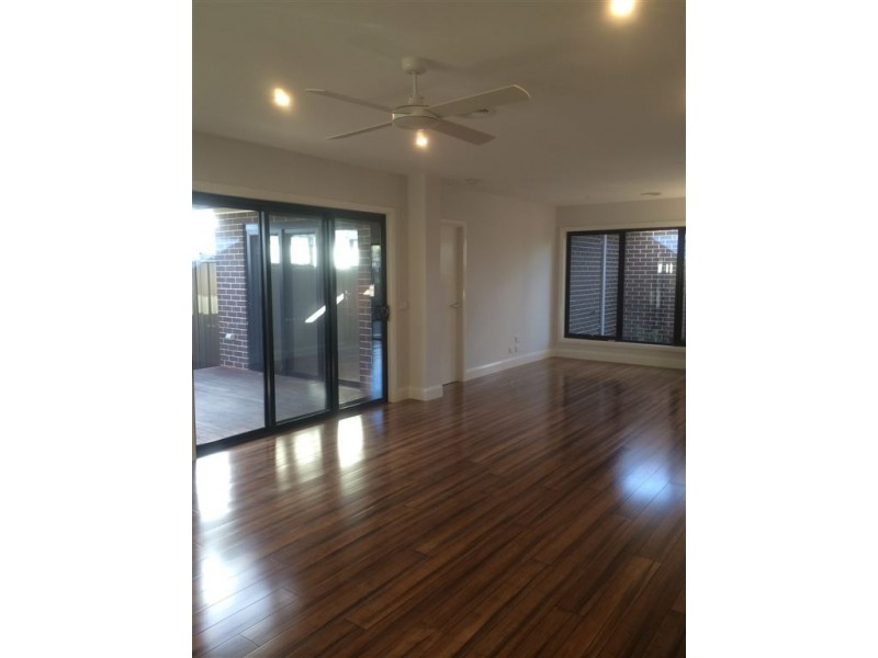 2/40 Thompson Street, Clayton VIC 3168