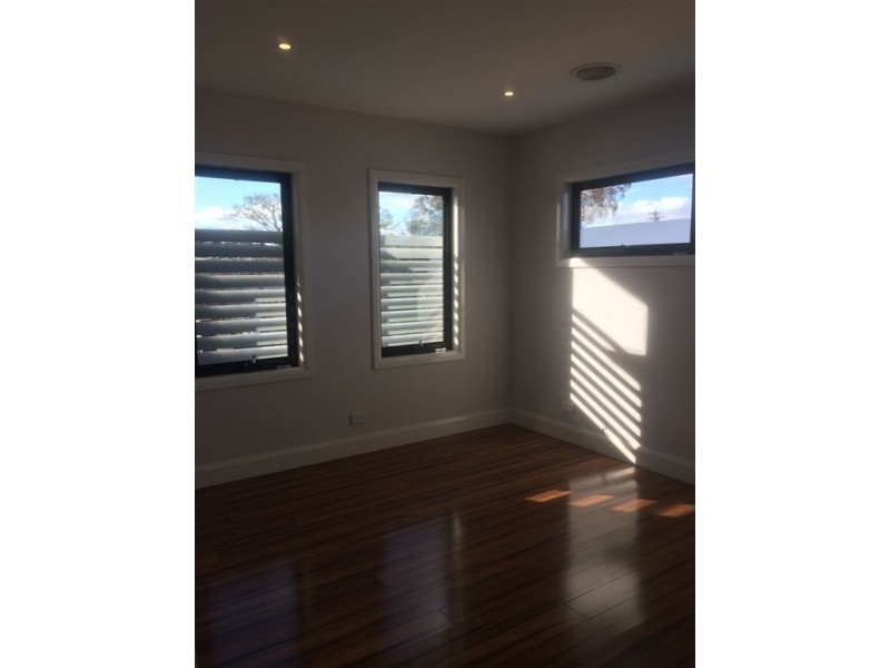 2/40 Thompson Street, Clayton VIC 3168