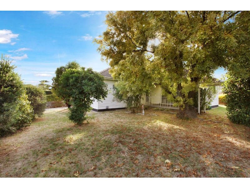10 Beswick Street, Clayton South VIC 3169