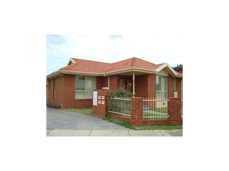 1/322 Haughton Road, Clayton VIC 3168
