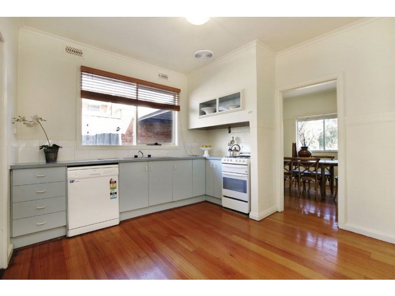 34 Lindsay Avenue, Nunawading VIC 3131