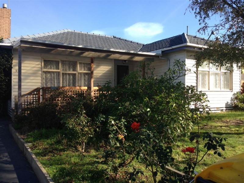 33 Kionga Street, Clayton VIC 3168