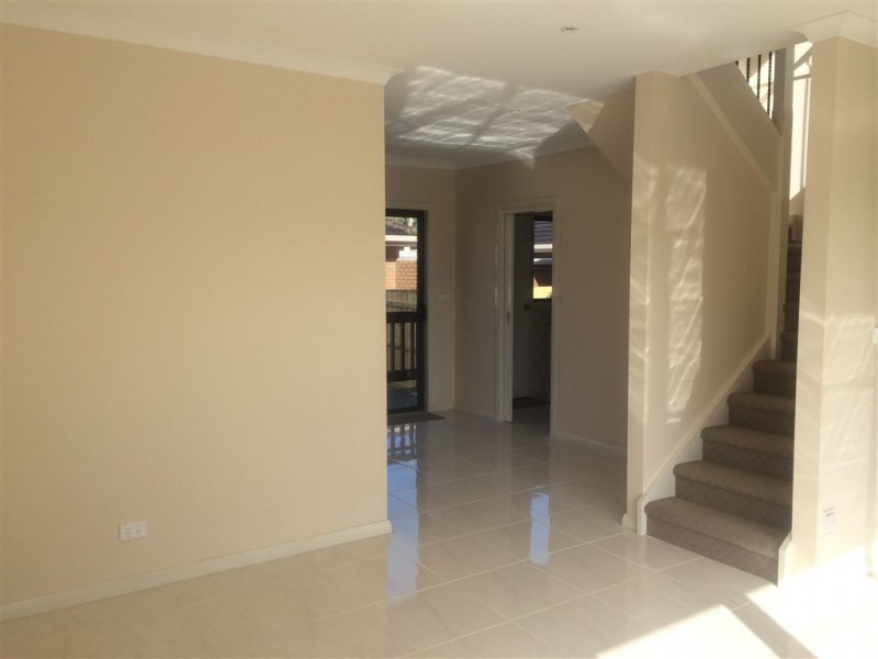 22B Flora Road, Clayton VIC 3168